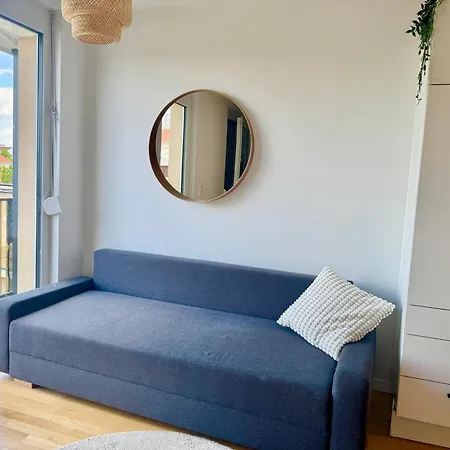 Stylish With Balcony Near Vienna Wiener Neudorf
